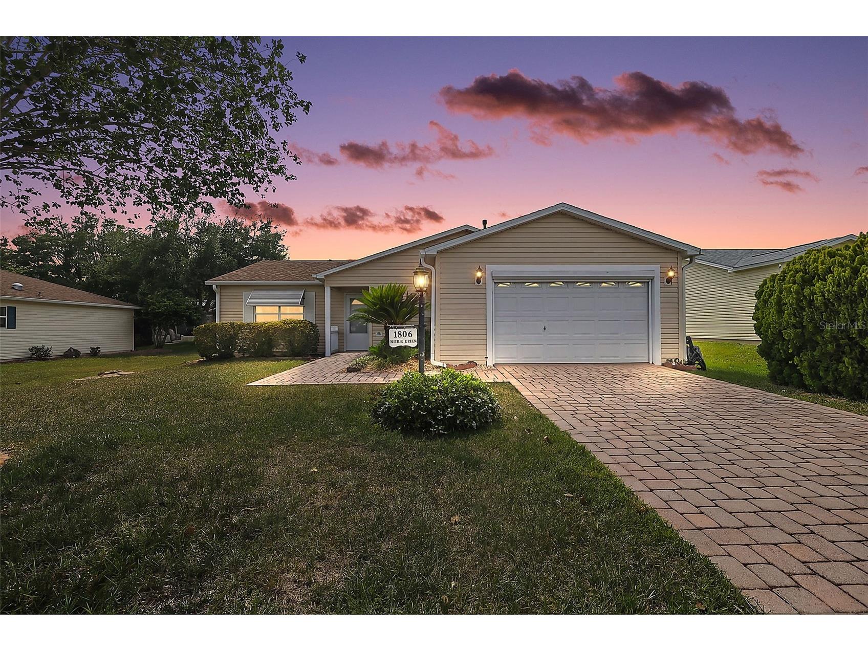 1806 Englewood Street The Villages FL 32162 G5111432 image1