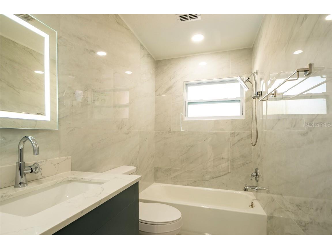 1806 Forest Drive Oldsmar FL 34677 TB8442794 image24