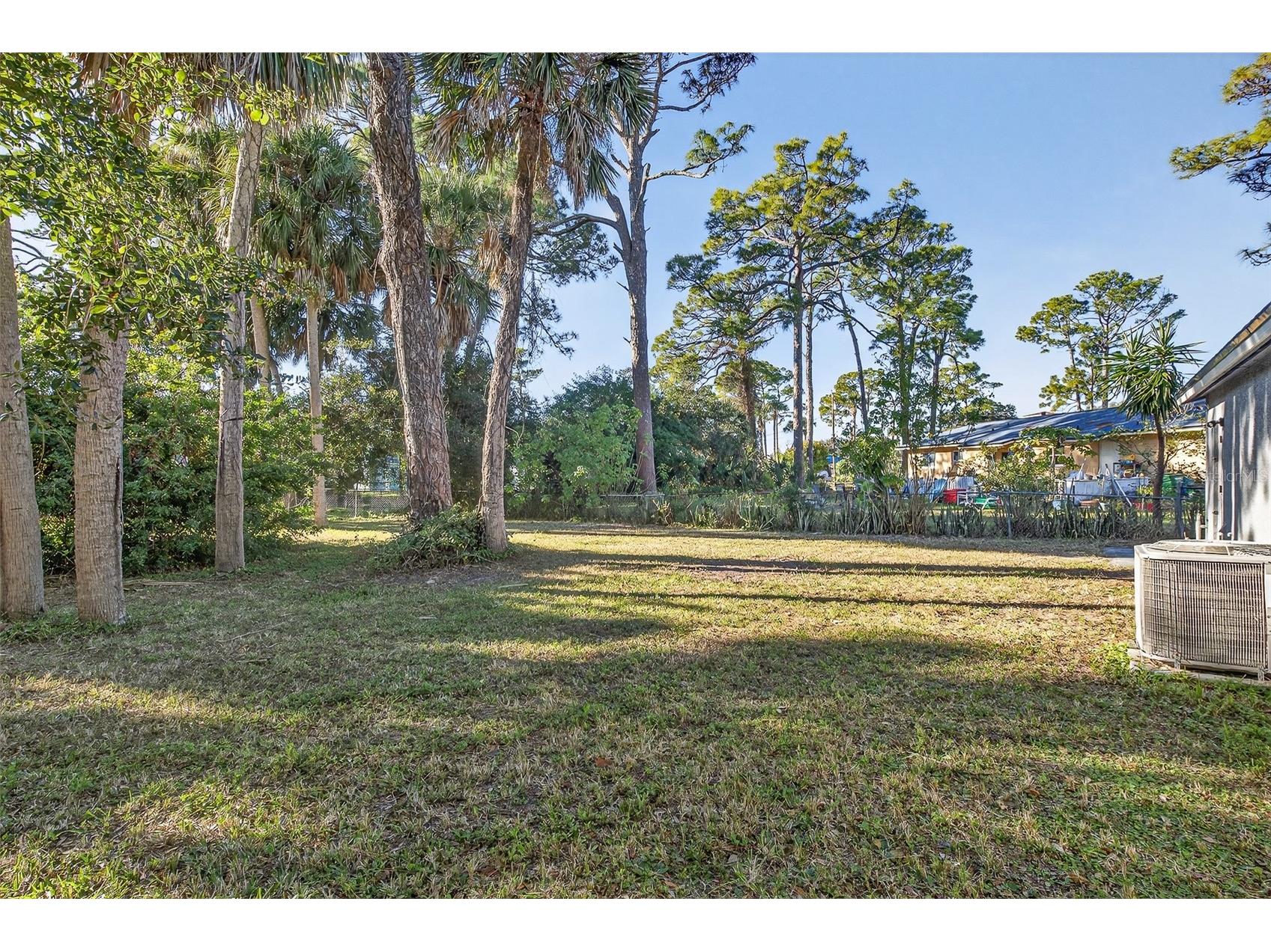 1806 James Street South Daytona FL 32119 NS1087111 image27