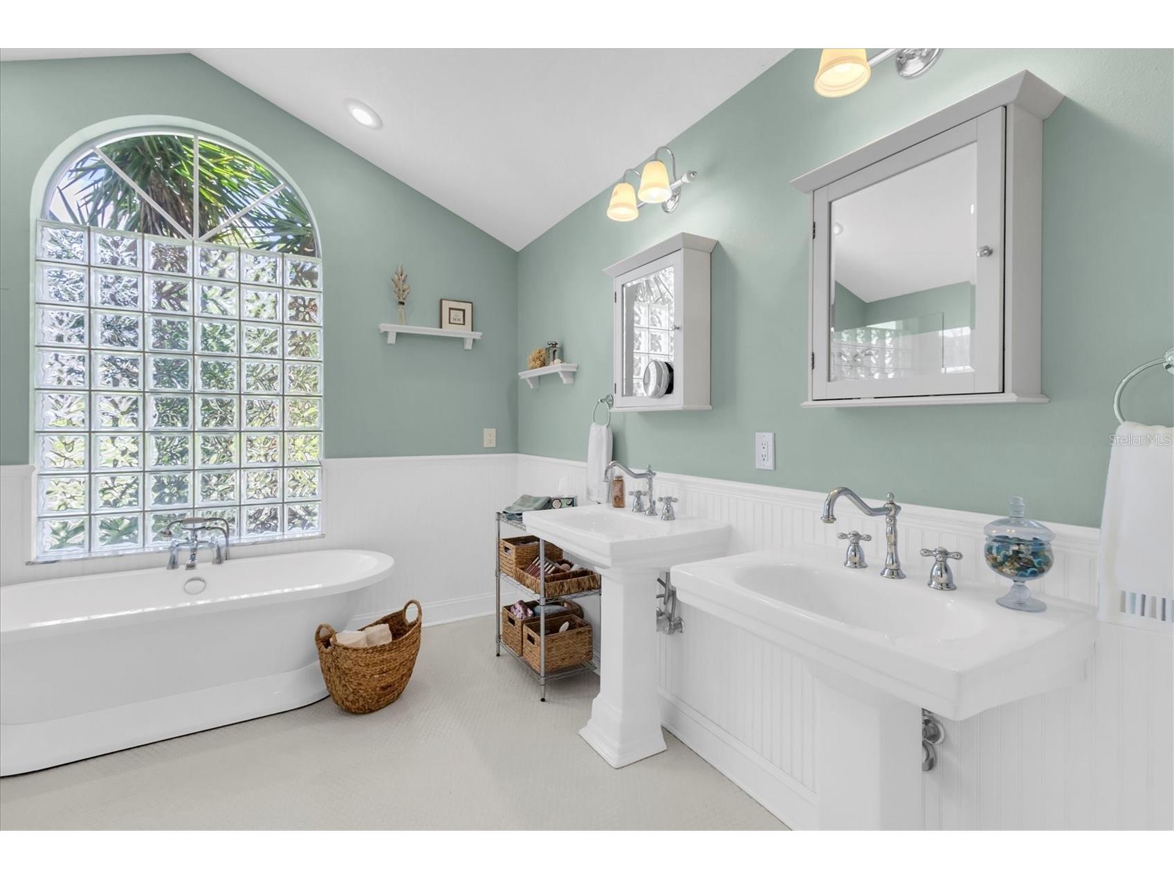 1806 Kinsmere Drive Trinity FL 34655 W7884433 image25