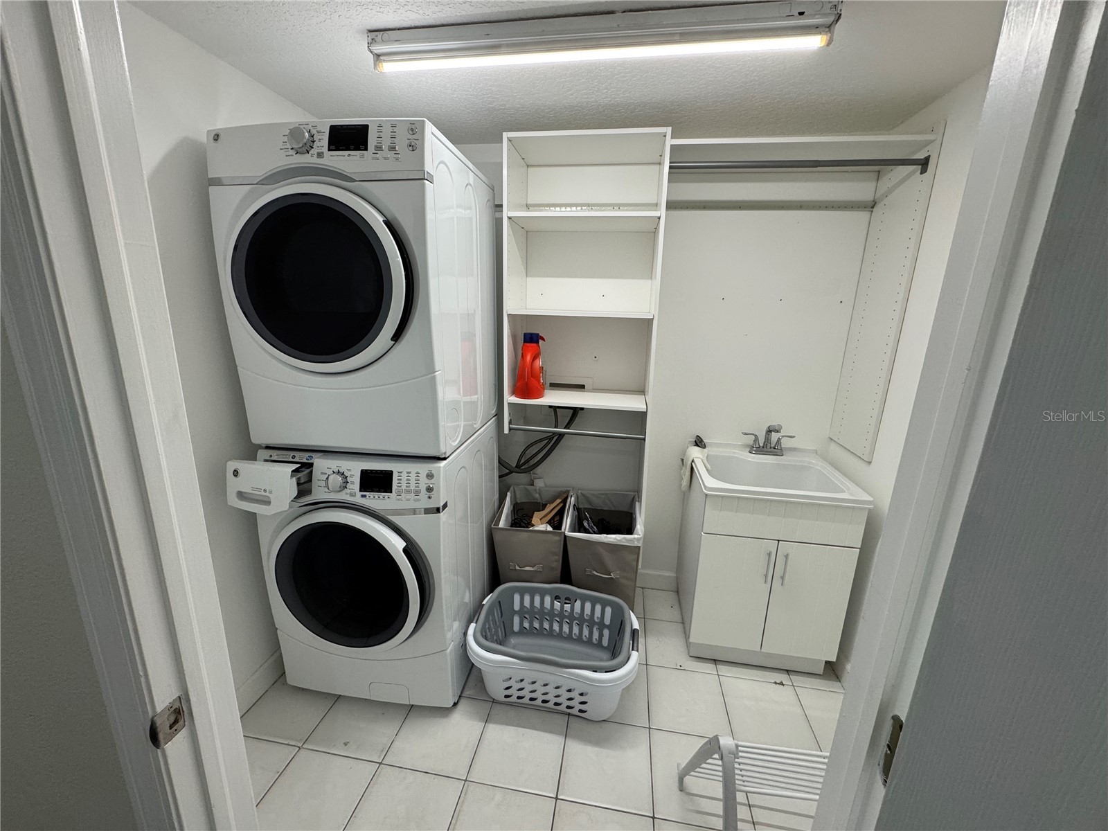 1806 Lago Vista Boulevard Palm Harbor FL 34685 TB8488546 image25