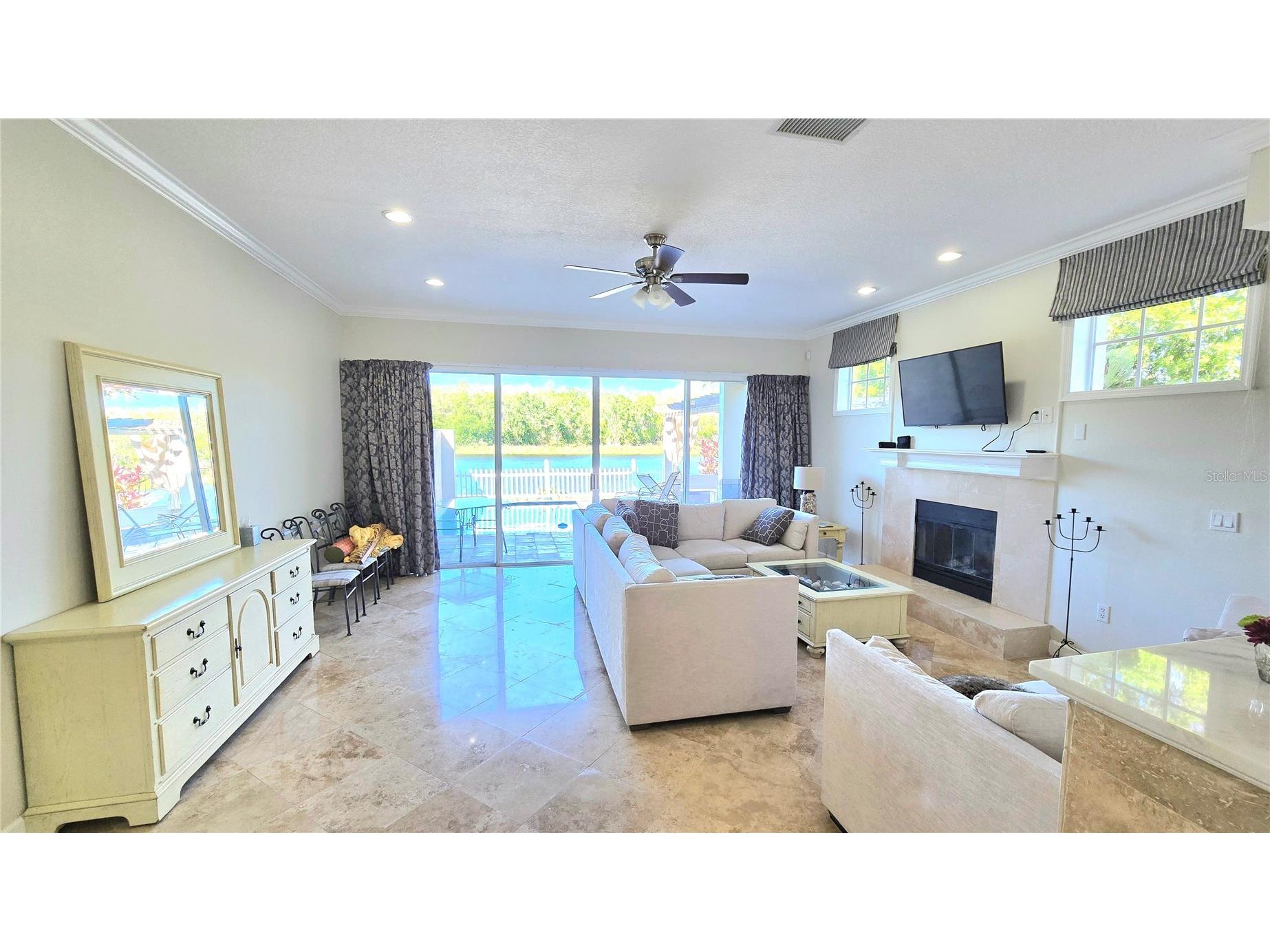 1806 Lago Vista Boulevard Palm Harbor FL 34685 TB8488546 image5