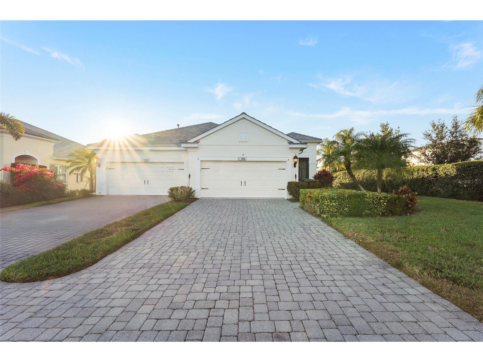 1806 Lake George Cove Bradenton FL 34211 A4678874 image1