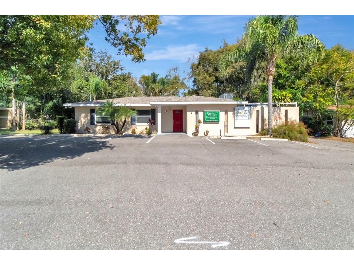 1806 Main Street Valrico FL 33594 T3503099 image1