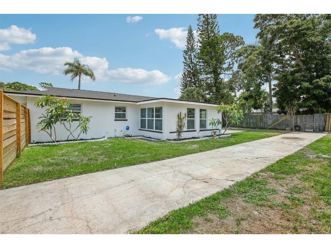 1806 N Keene Road Clearwater FL 33755 O6212775 image37