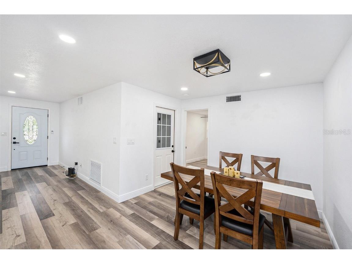 1806 N Keene Road Clearwater FL 33755 TB8433650 image16