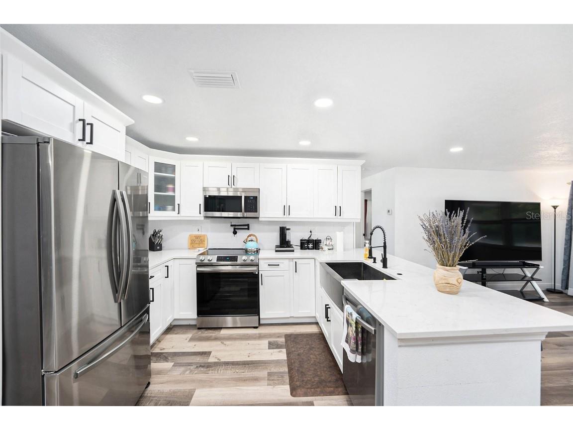 1806 N Keene Road Clearwater FL 33755 TB8433650 image6