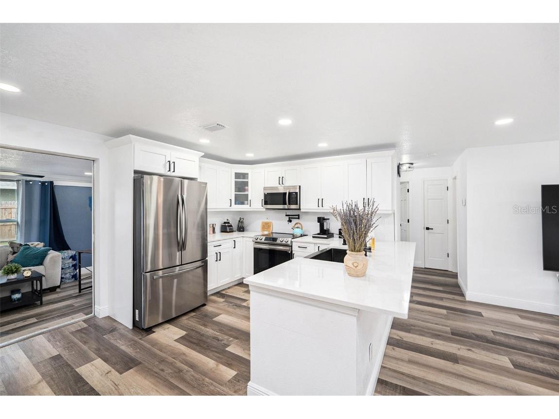 1806 N Keene Road Clearwater FL 33755 TB8433650 image7