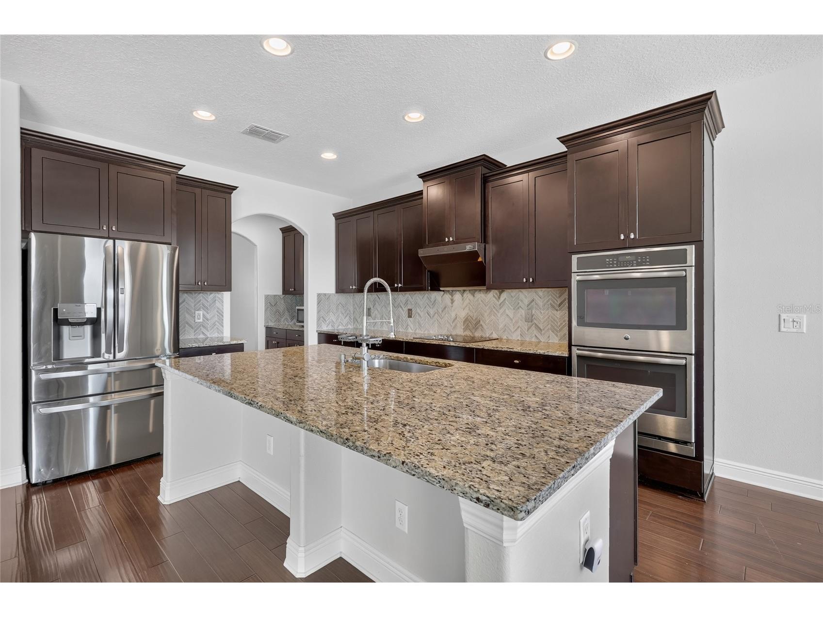 1806 Nature View Drive Lutz FL 33558 L4963381 image29