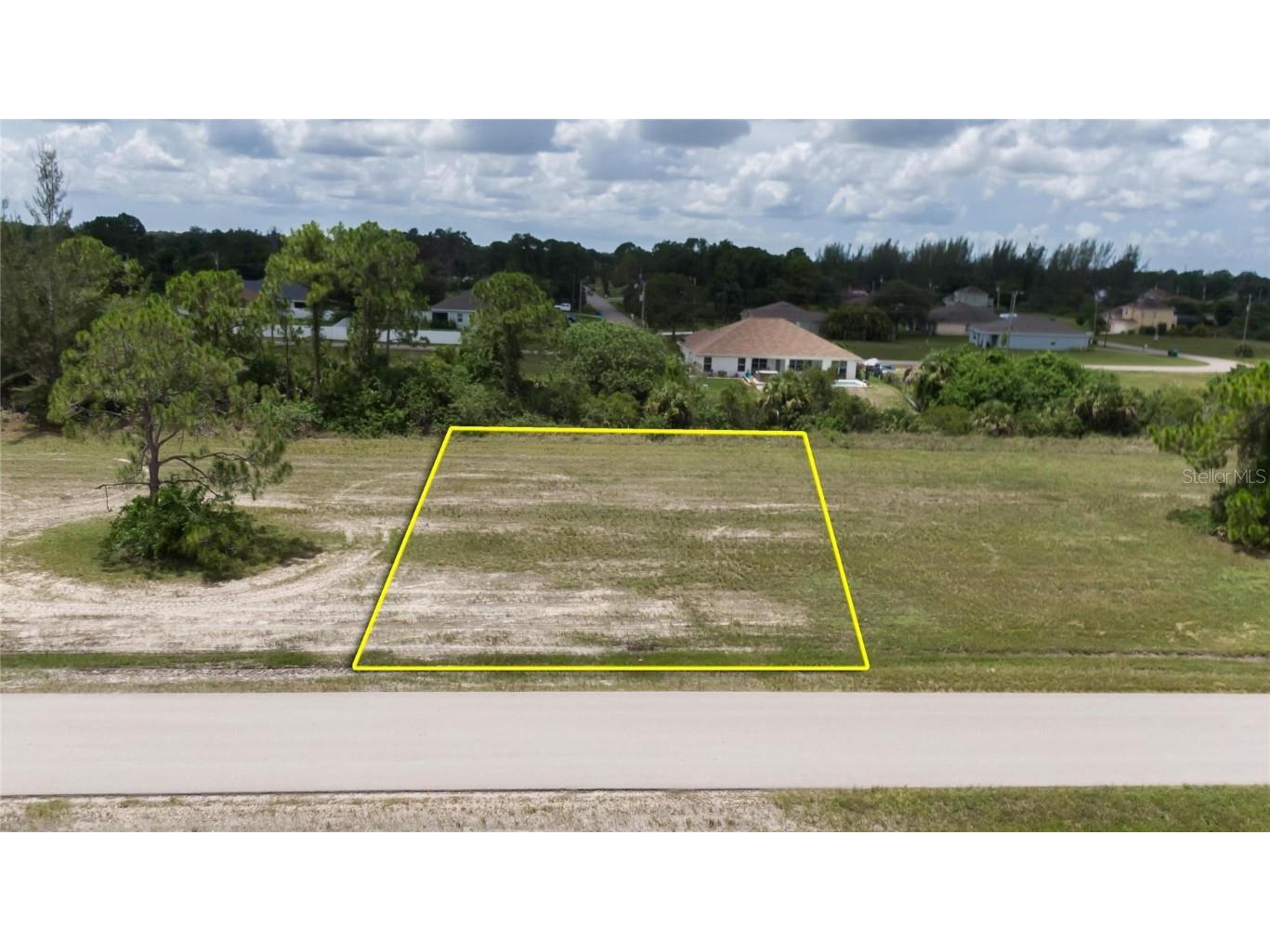 1806 NE 37th Street Cape Coral FL 33909 T3390462 image1