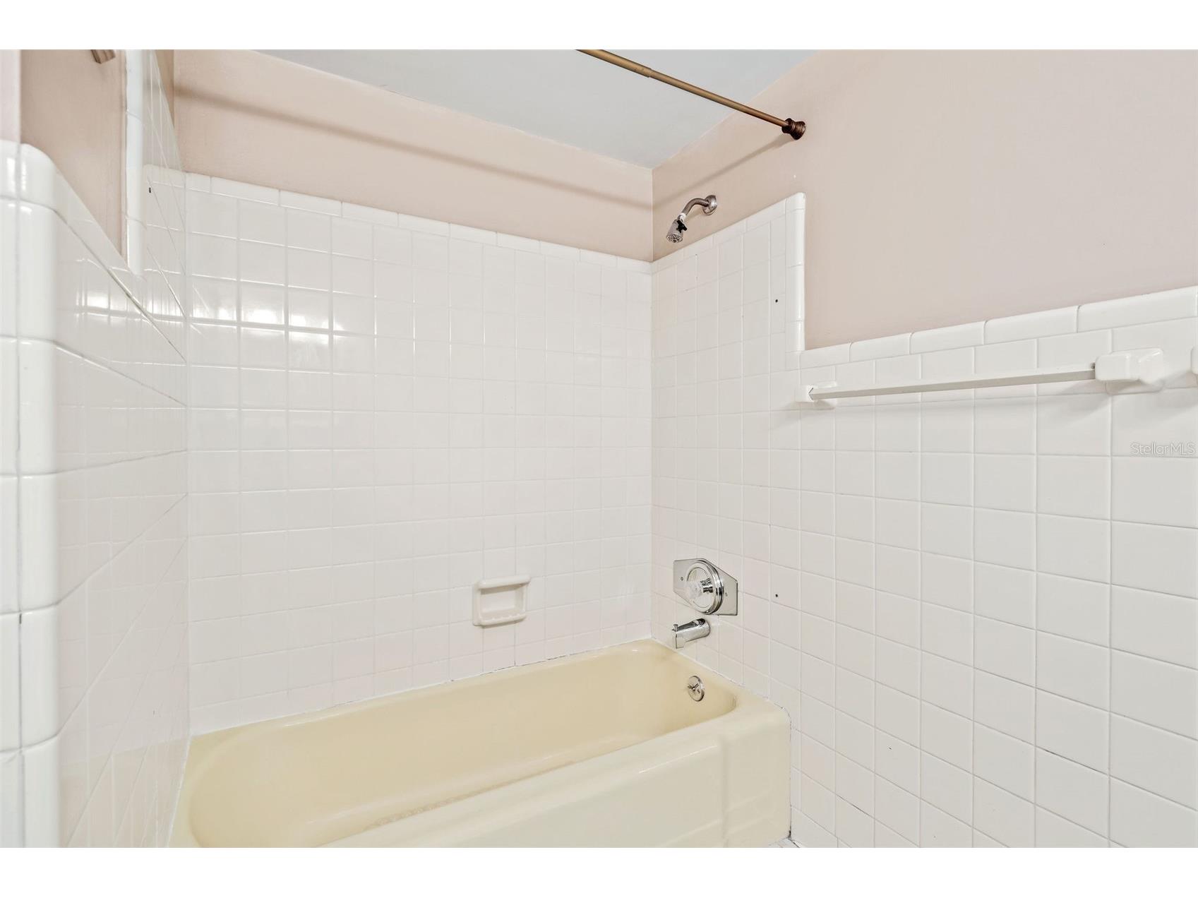 1806 Pepperidge Drive Orlando FL 32806 O6363311 image21