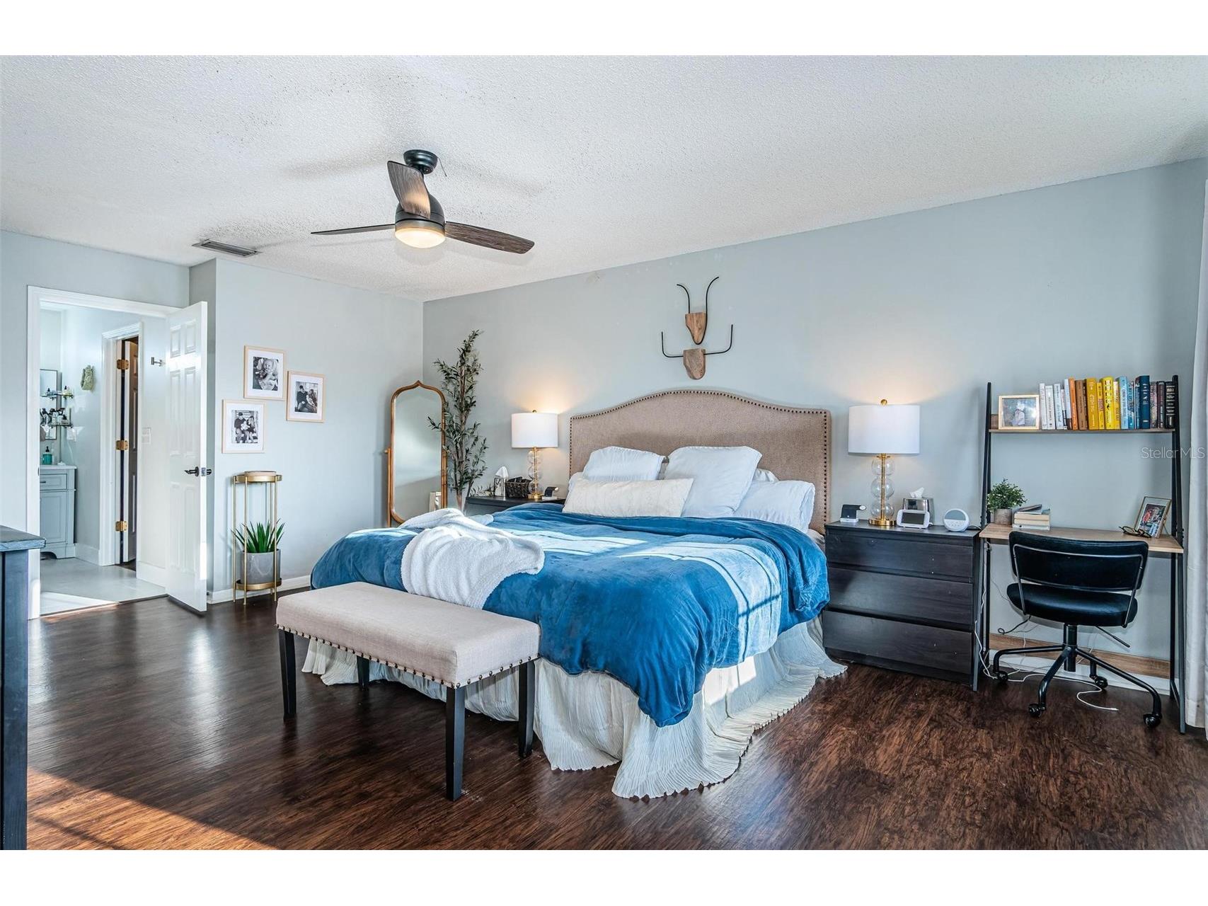 1806 River Crossing Drive Valrico FL 33596 TB8503859 image23