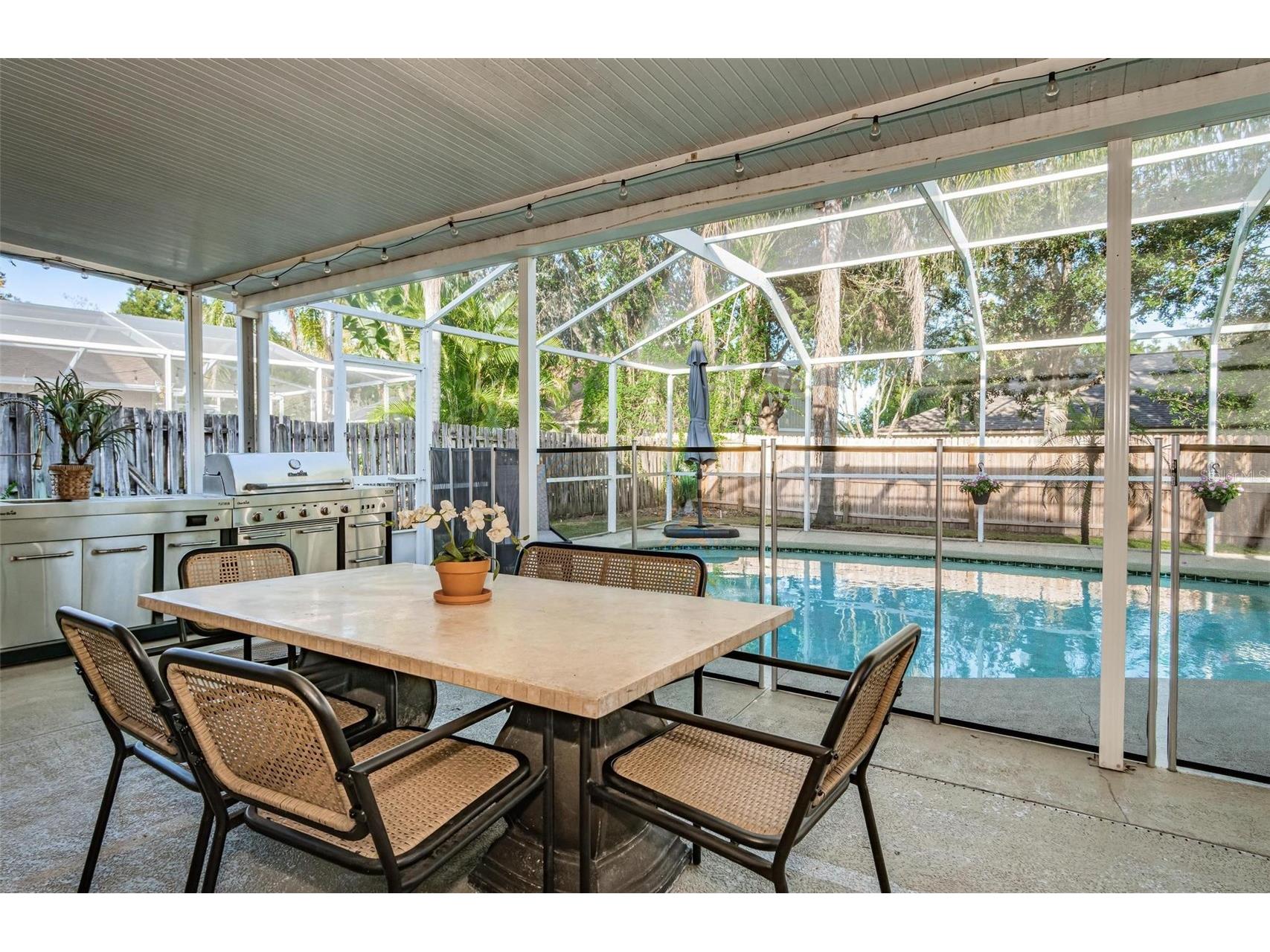 1806 River Crossing Drive Valrico FL 33596 TB8503859 image37