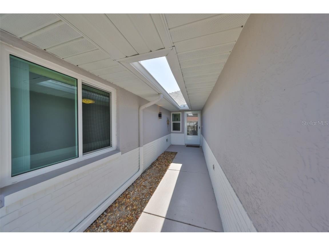 1806 Wolf Laurel Drive Sun City Center FL 33573 TB8368667 image44