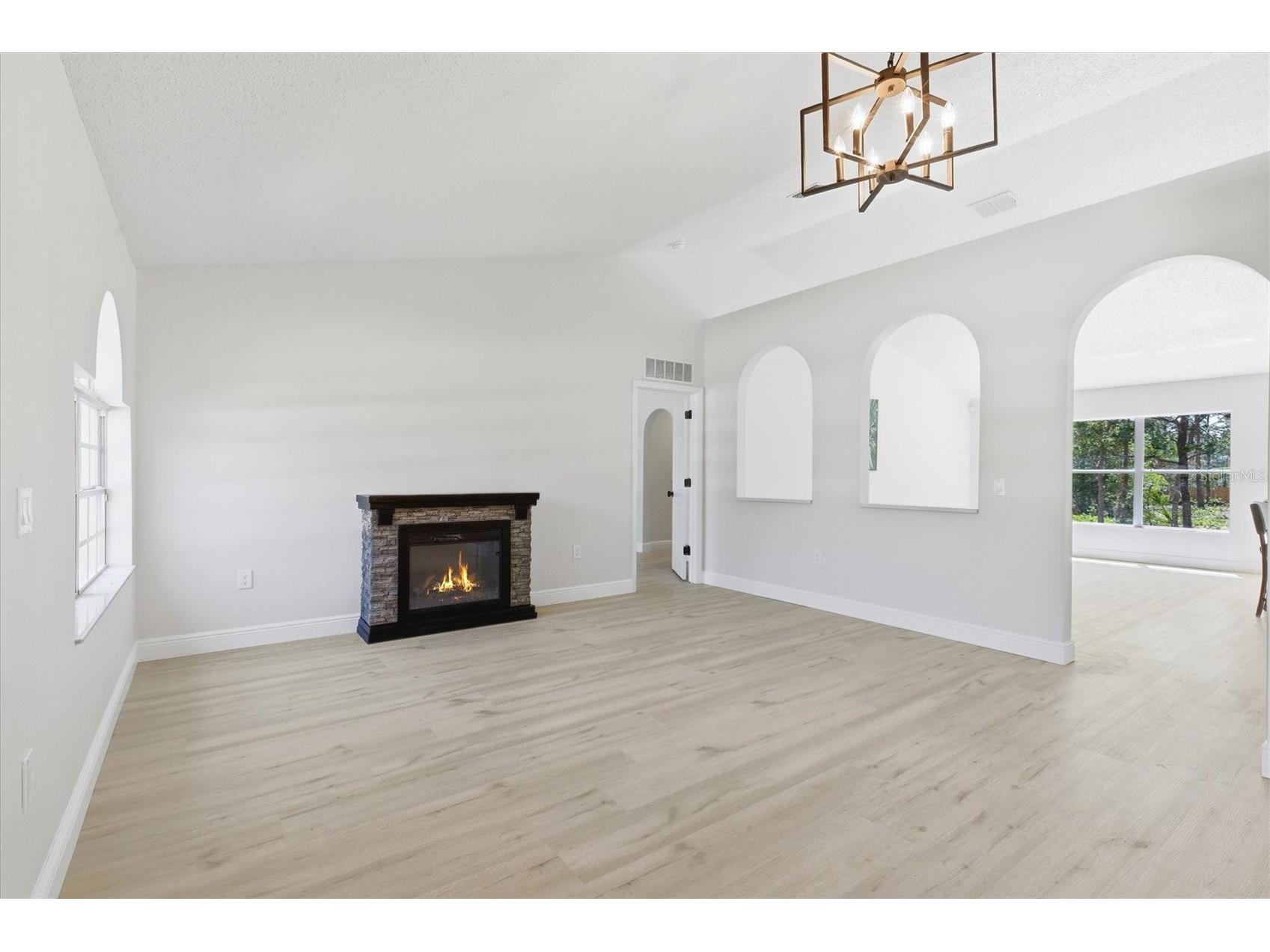 18063 Parrot Road Weeki Wachee FL 34614 W7885633 image11