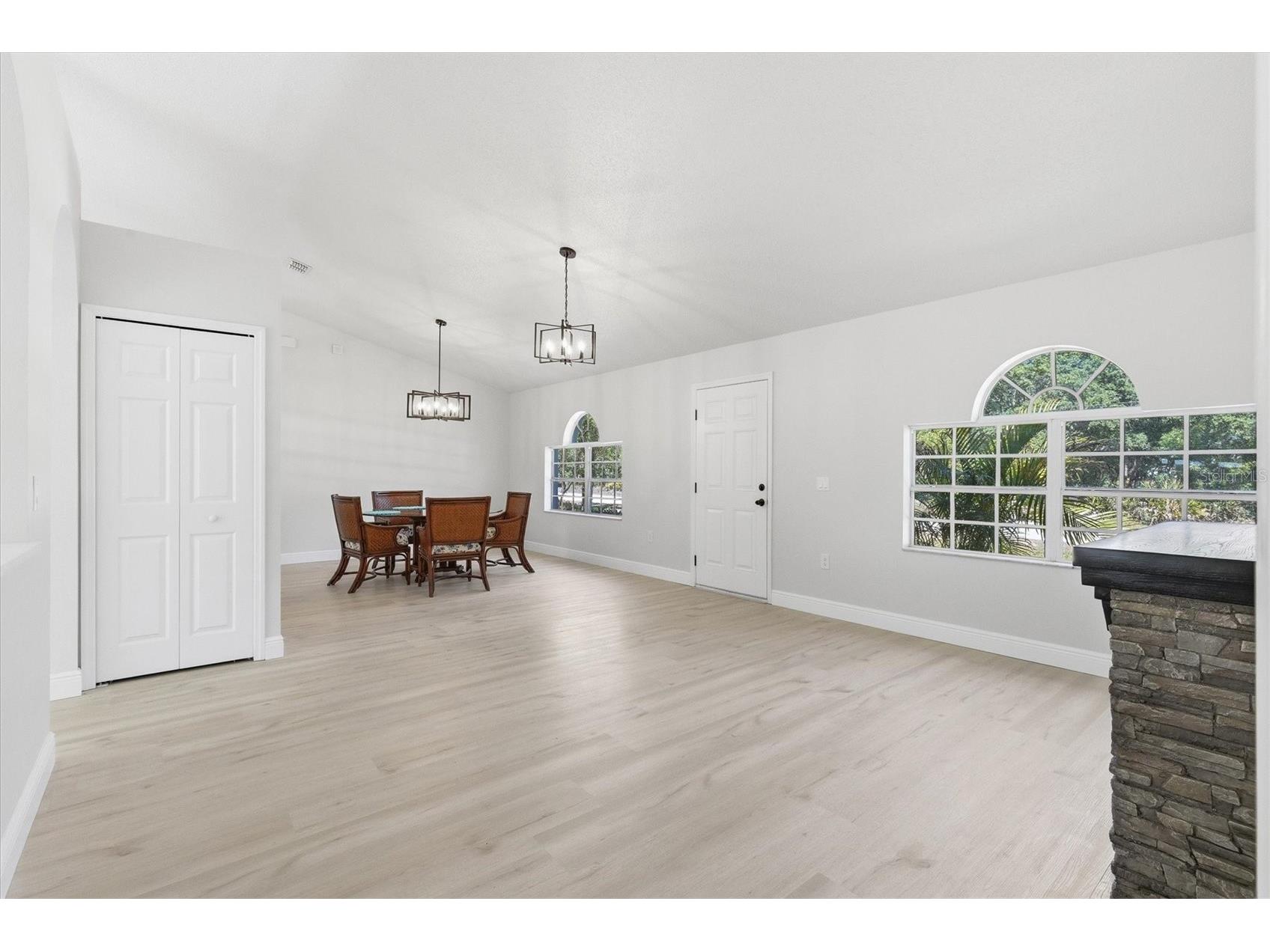 18063 Parrot Road Weeki Wachee FL 34614 W7885633 image7