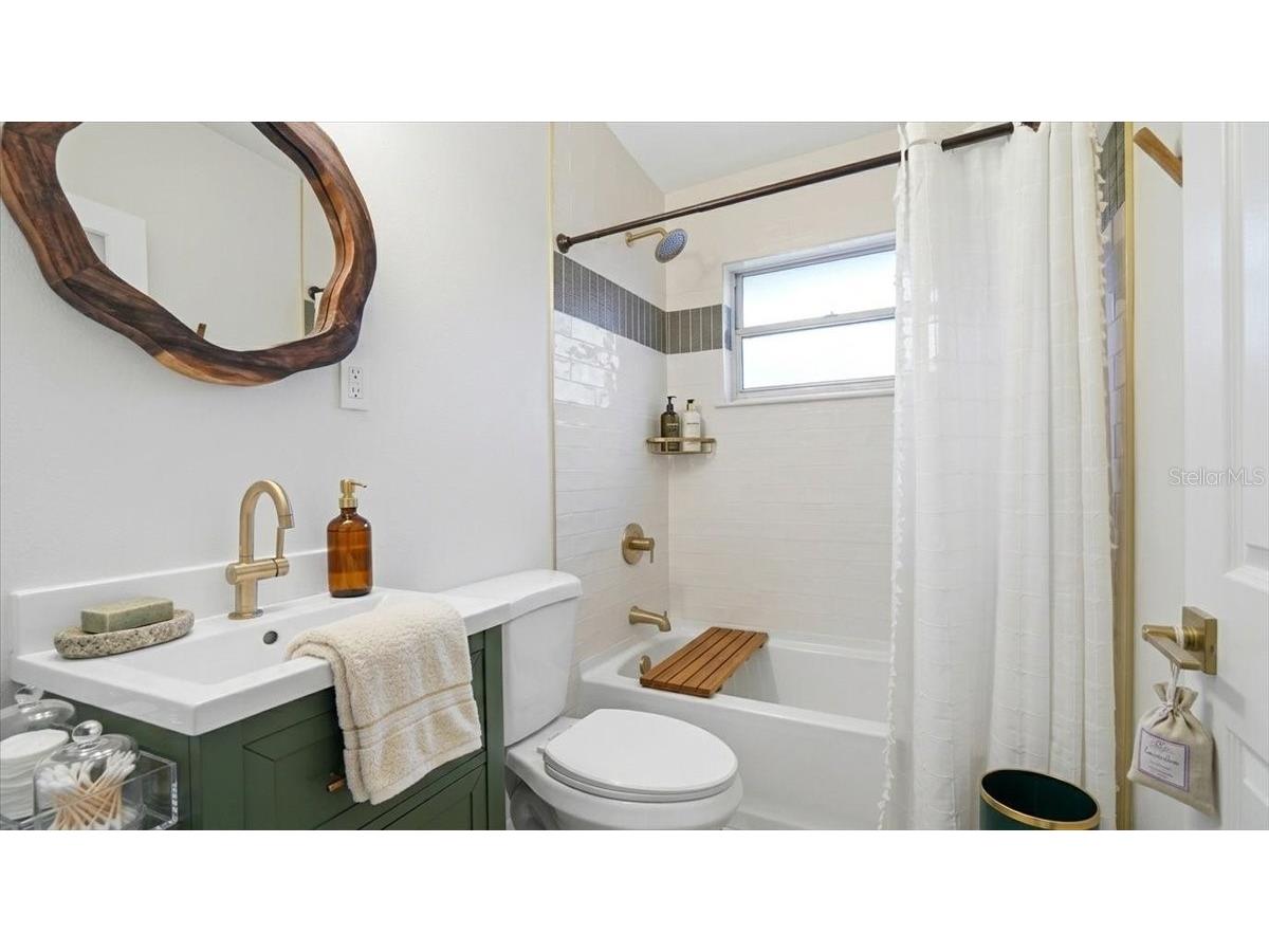 1807 53rd Street S Gulfport FL 33707 TB8506869 image14