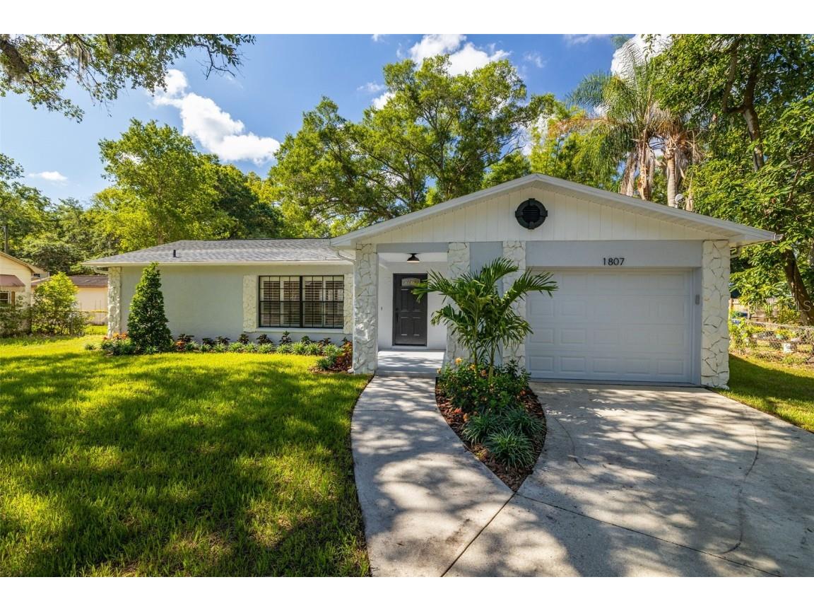 1807 E Henry Avenue Tampa FL 33610 T3528219 image1