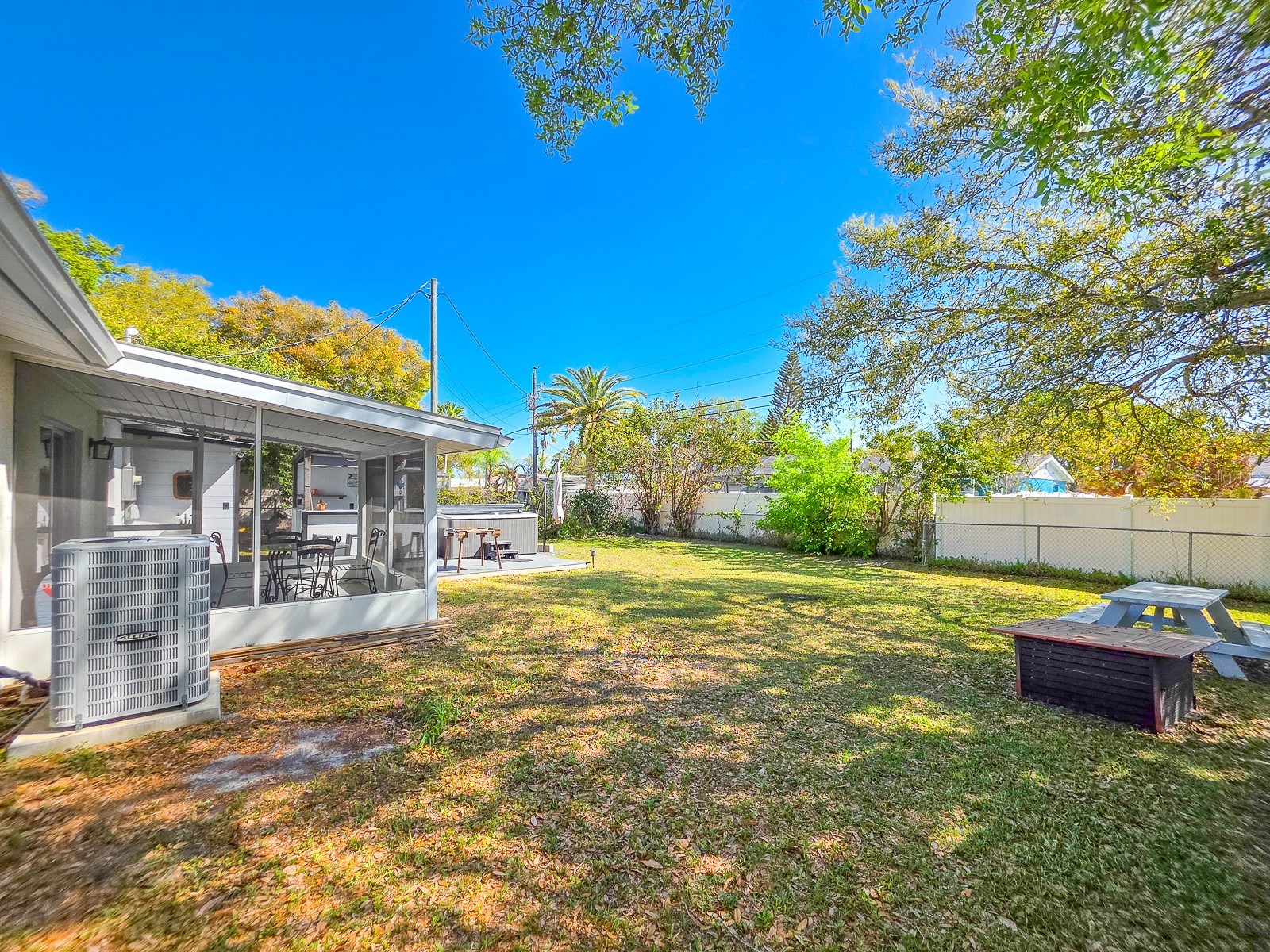 1807 Golfview Boulevard South Daytona FL 32119 V4947934 image46