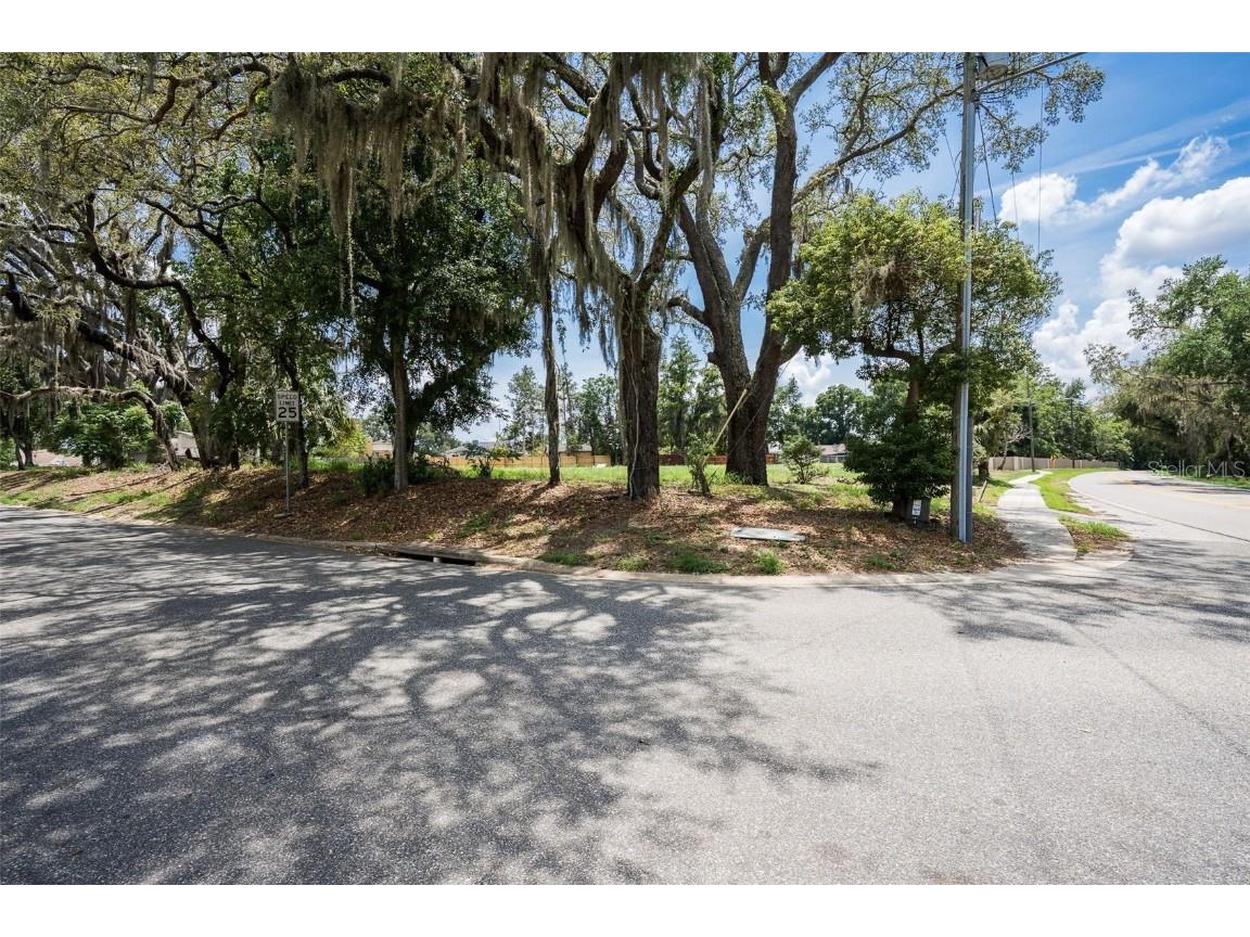 1807 Good Homes Road Orlando FL 32818 - LAKE FLORENCE FC308443 image6