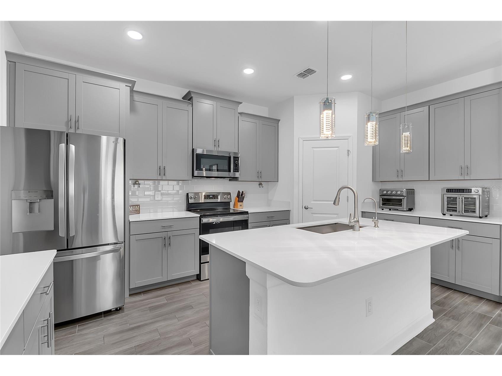 1807 Good Neighbor Loop Kissimmee FL 34744 O6395467 image2