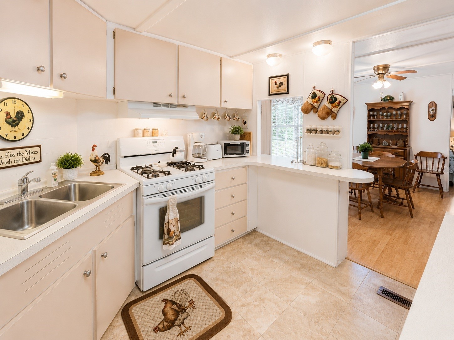 1807 Iowa Avenue Bradenton FL 34207 - SARASOTA BAY A4688543 image5