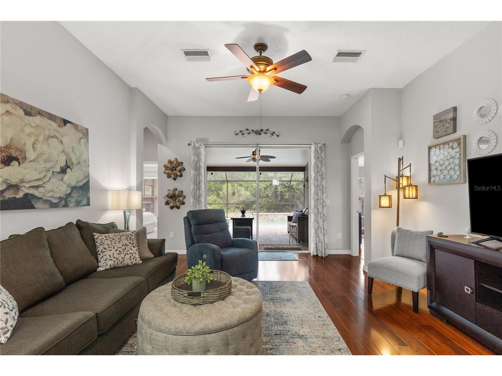 1807 Leybourne Loop Wesley Chapel FL 33543 TB8509110 image25