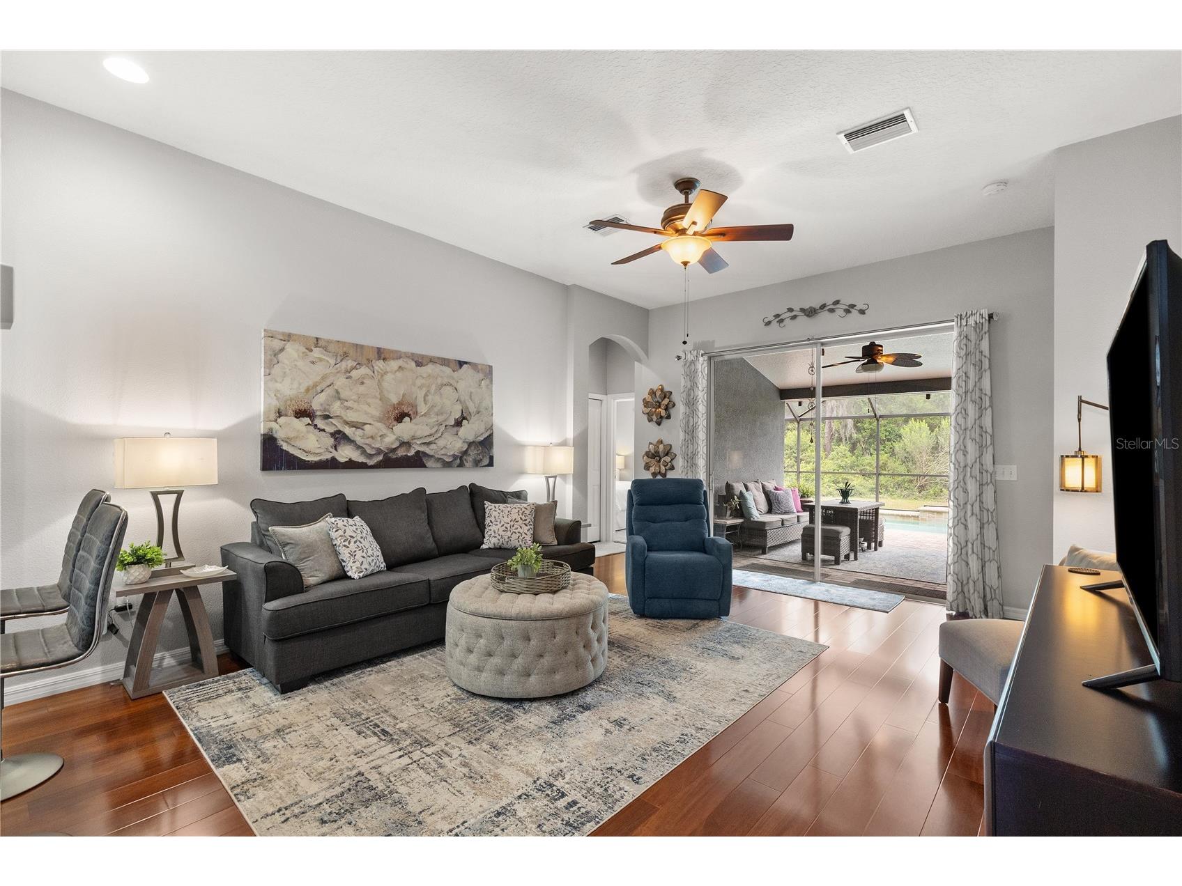 1807 Leybourne Loop Wesley Chapel FL 33543 TB8509110 image8