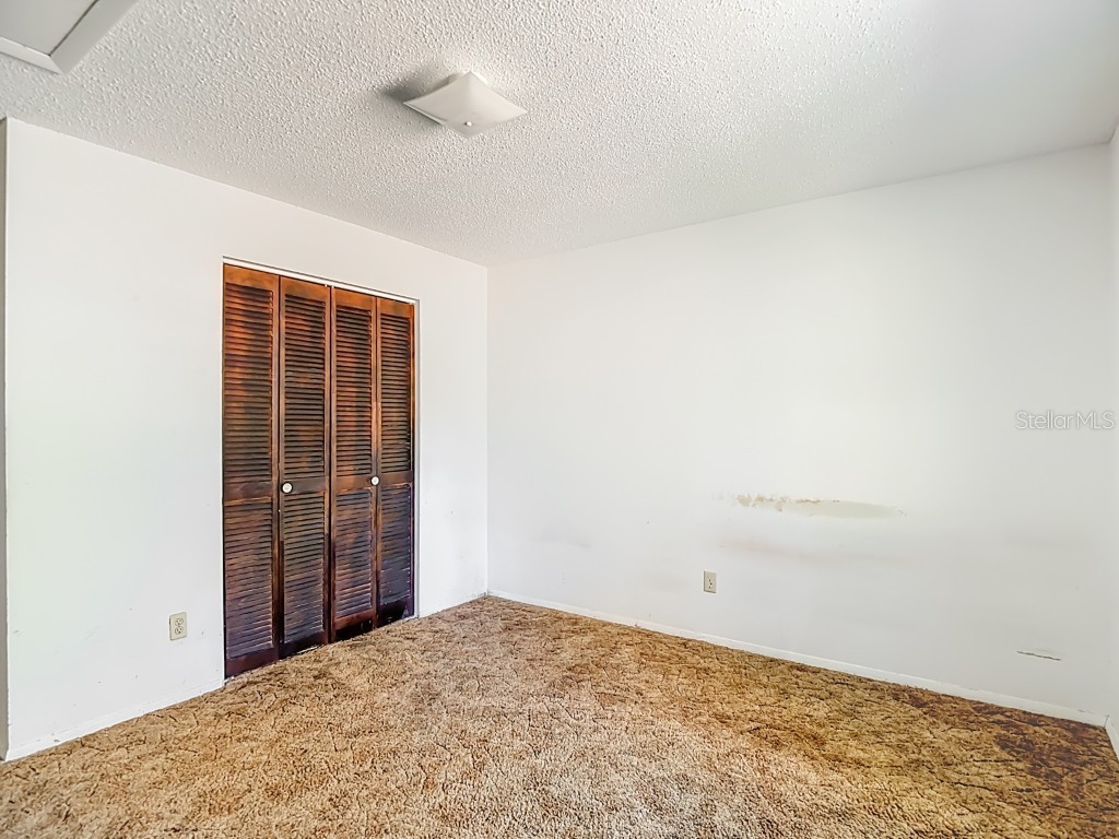 1807 N Barnes Street Plant City FL 33563 O6361952 image18