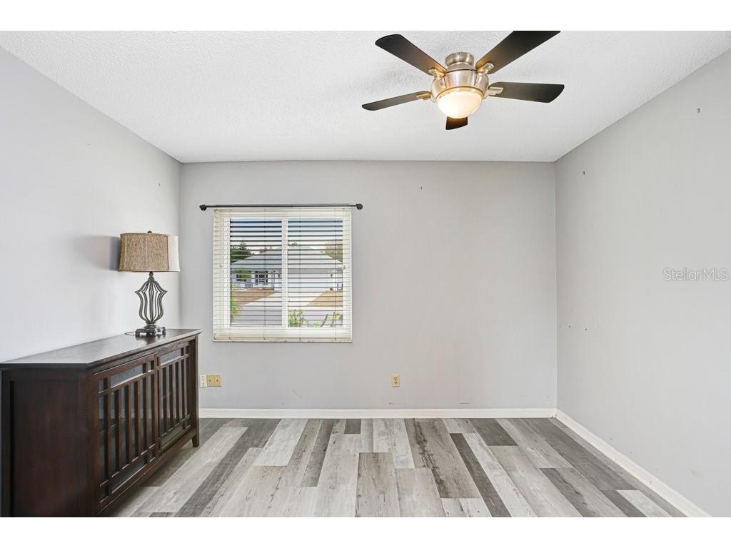 1807 New Bedford Drive Sun City Center FL 33573 A4688801 image13