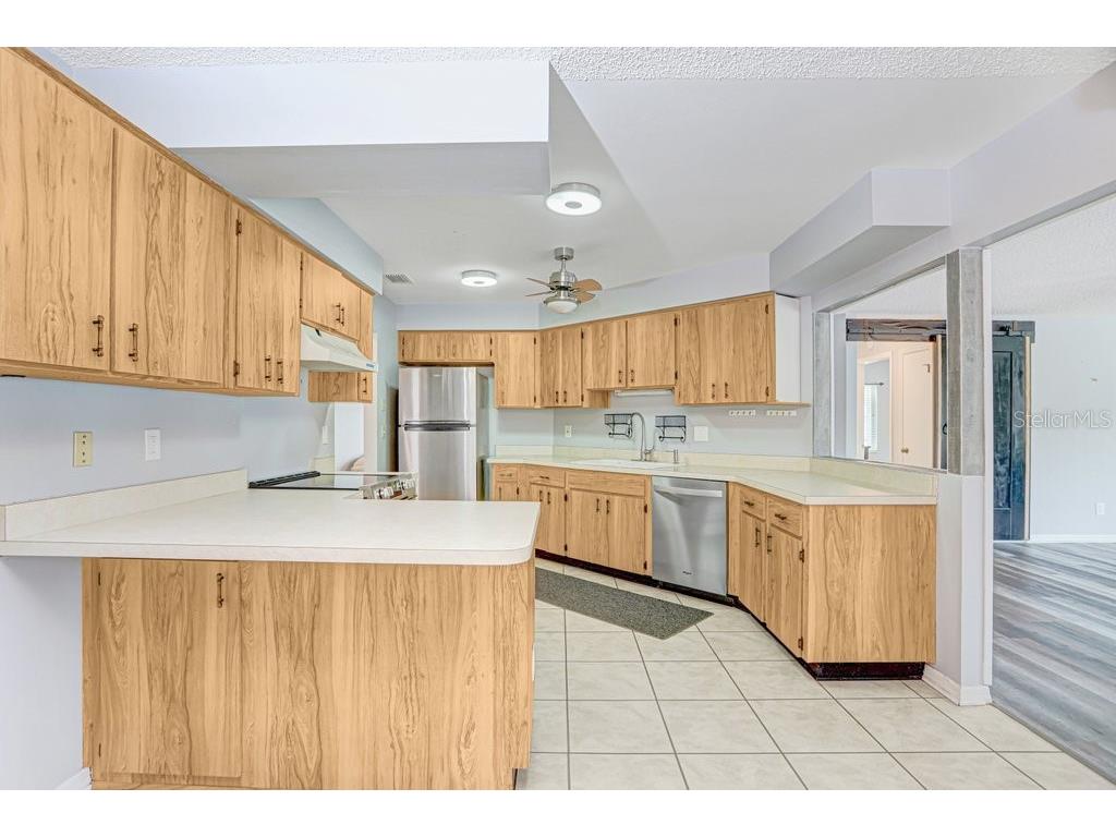 1807 New Bedford Drive Sun City Center FL 33573 A4688801 image20