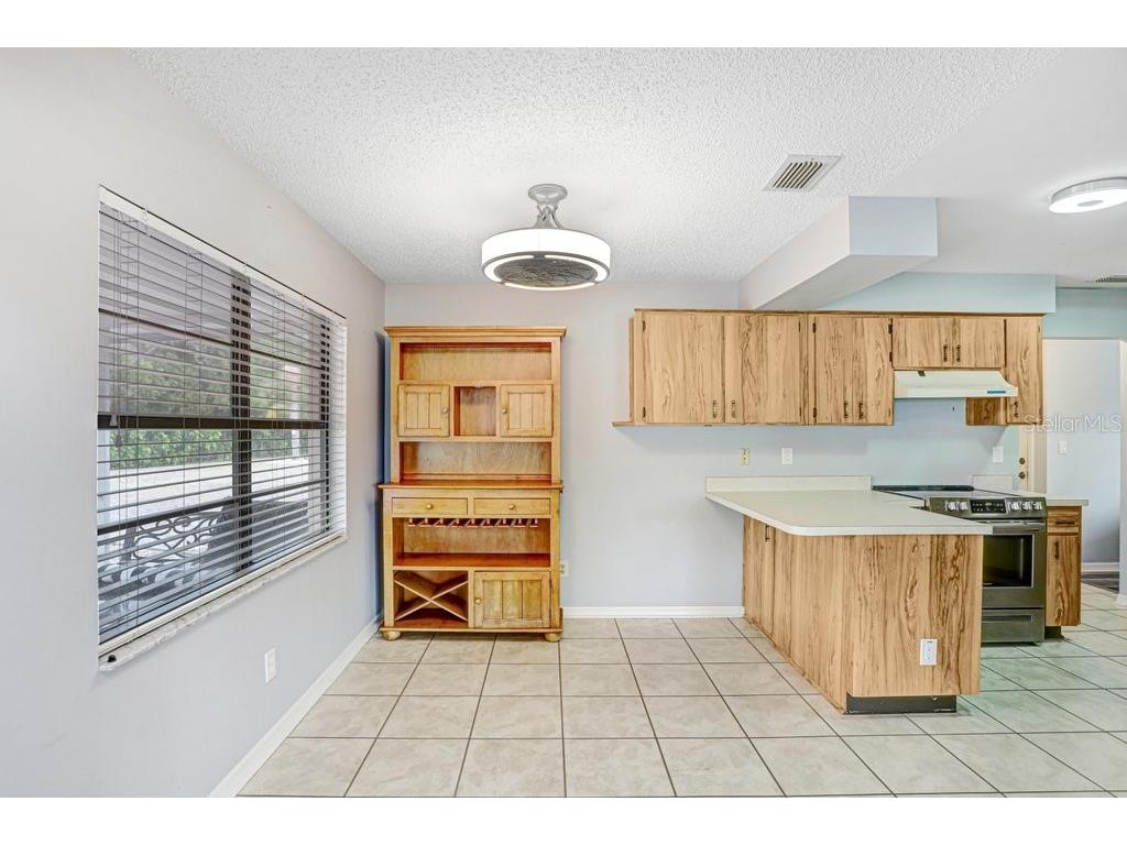 1807 New Bedford Drive Sun City Center FL 33573 A4688801 image22