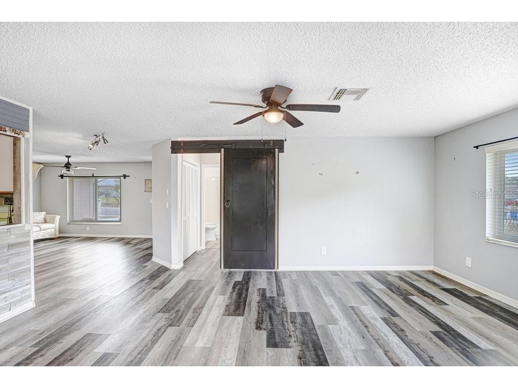1807 New Bedford Drive Sun City Center FL 33573 A4688801 image23