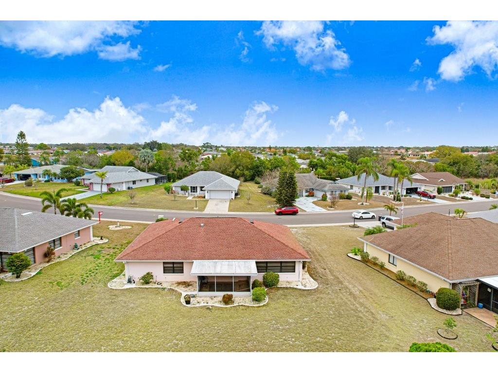 1807 New Bedford Drive Sun City Center FL 33573 A4688801 image31