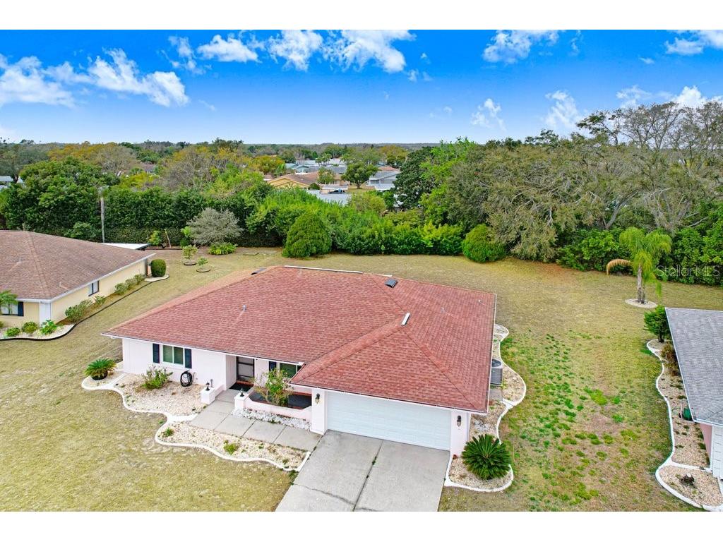 1807 New Bedford Drive Sun City Center FL 33573 A4688801 image32