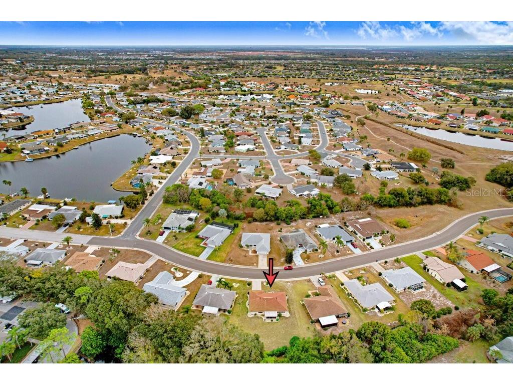 1807 New Bedford Drive Sun City Center FL 33573 A4688801 image8