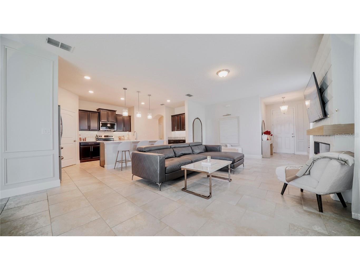 1807 Partin Terrace Road Kissimmee FL 34744 S5135870 image3