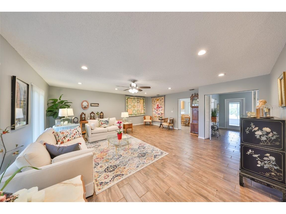 1807 Pineapple Palm Court Sun City Center FL 33573 TB8449050 image10