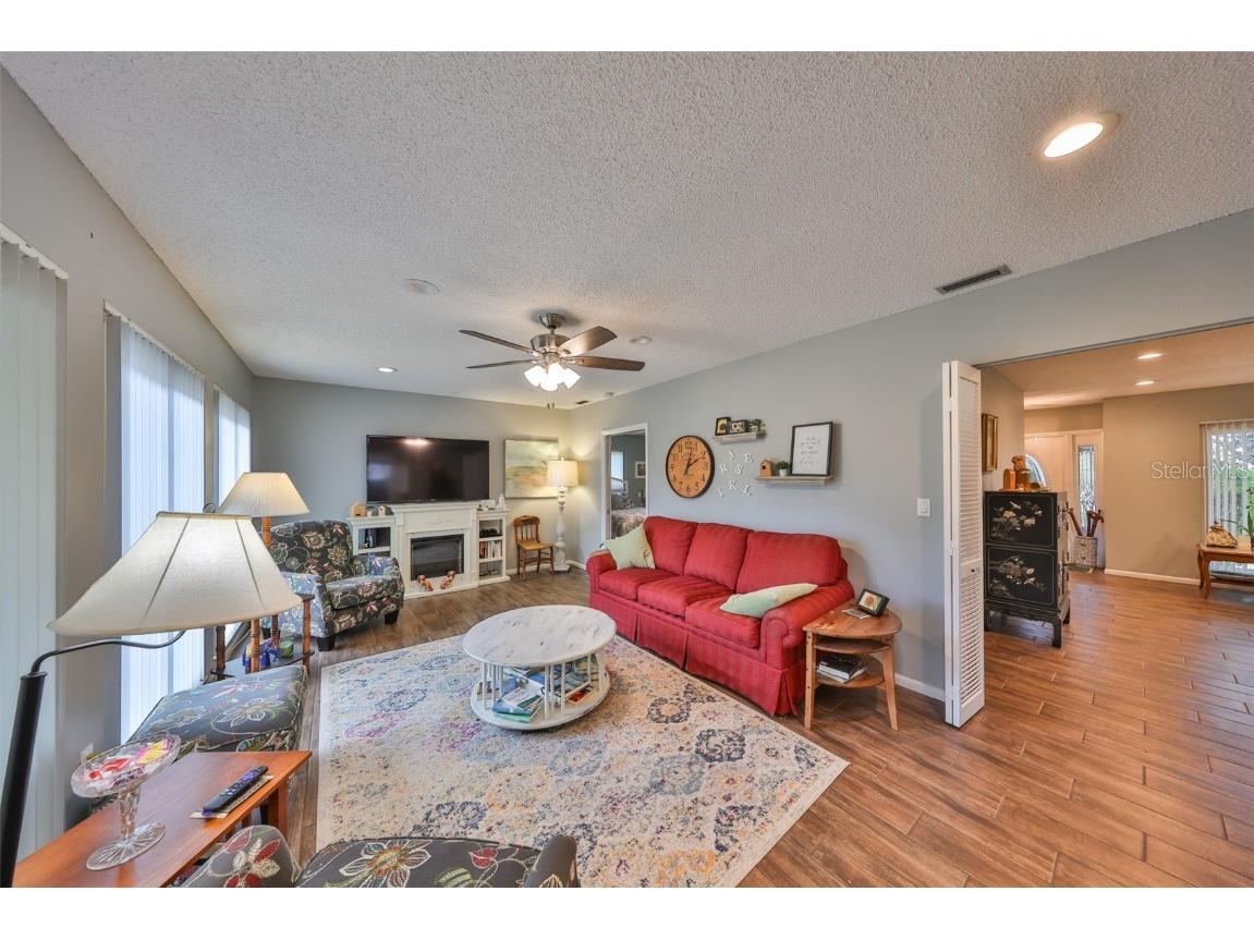 1807 Pineapple Palm Court Sun City Center FL 33573 TB8449050 image20