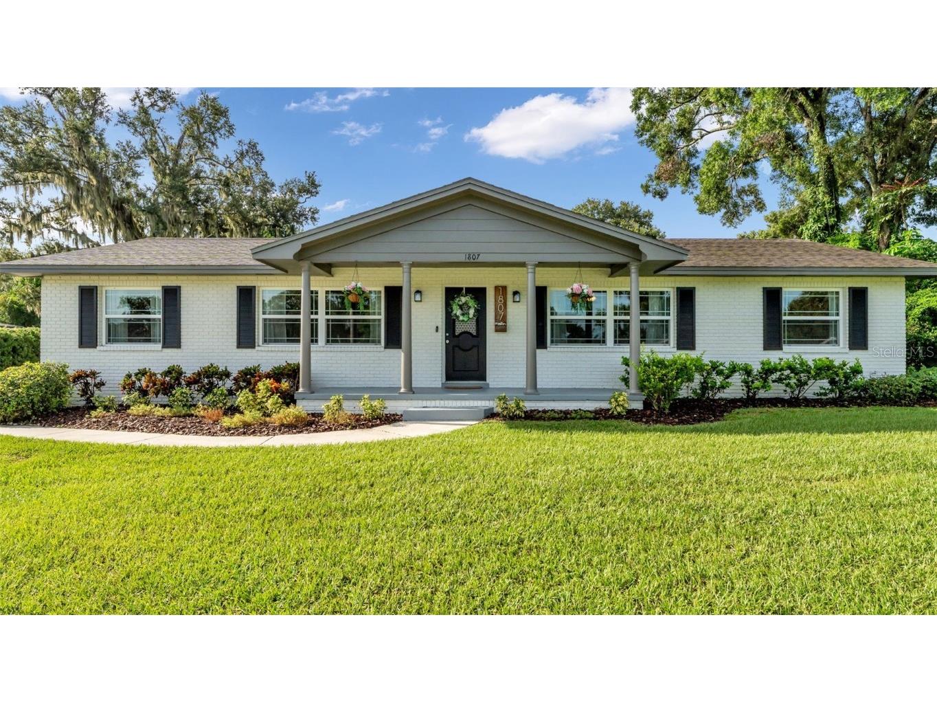 1807 Sterling Drive Lakeland FL 33813 L4955934 image1