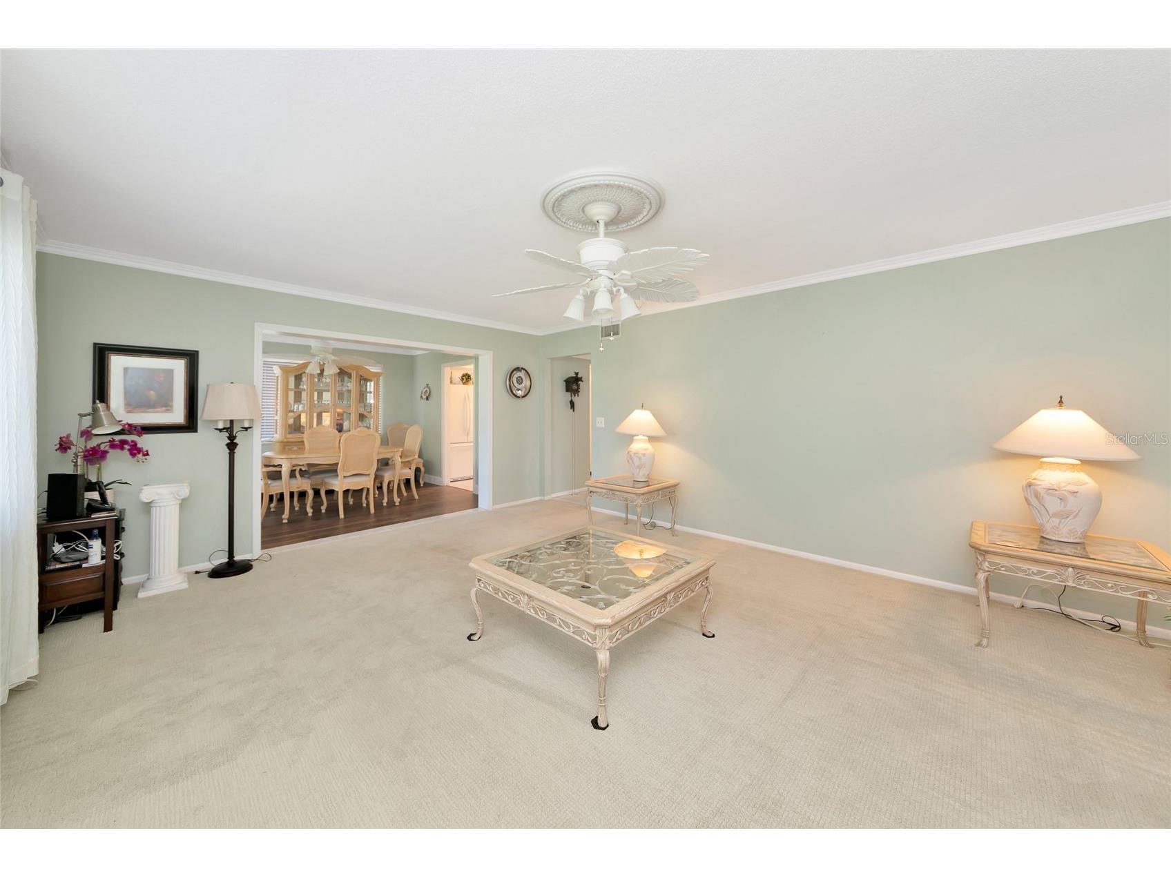 1807 University Place #151 Sarasota FL 34235 A4686953 image17
