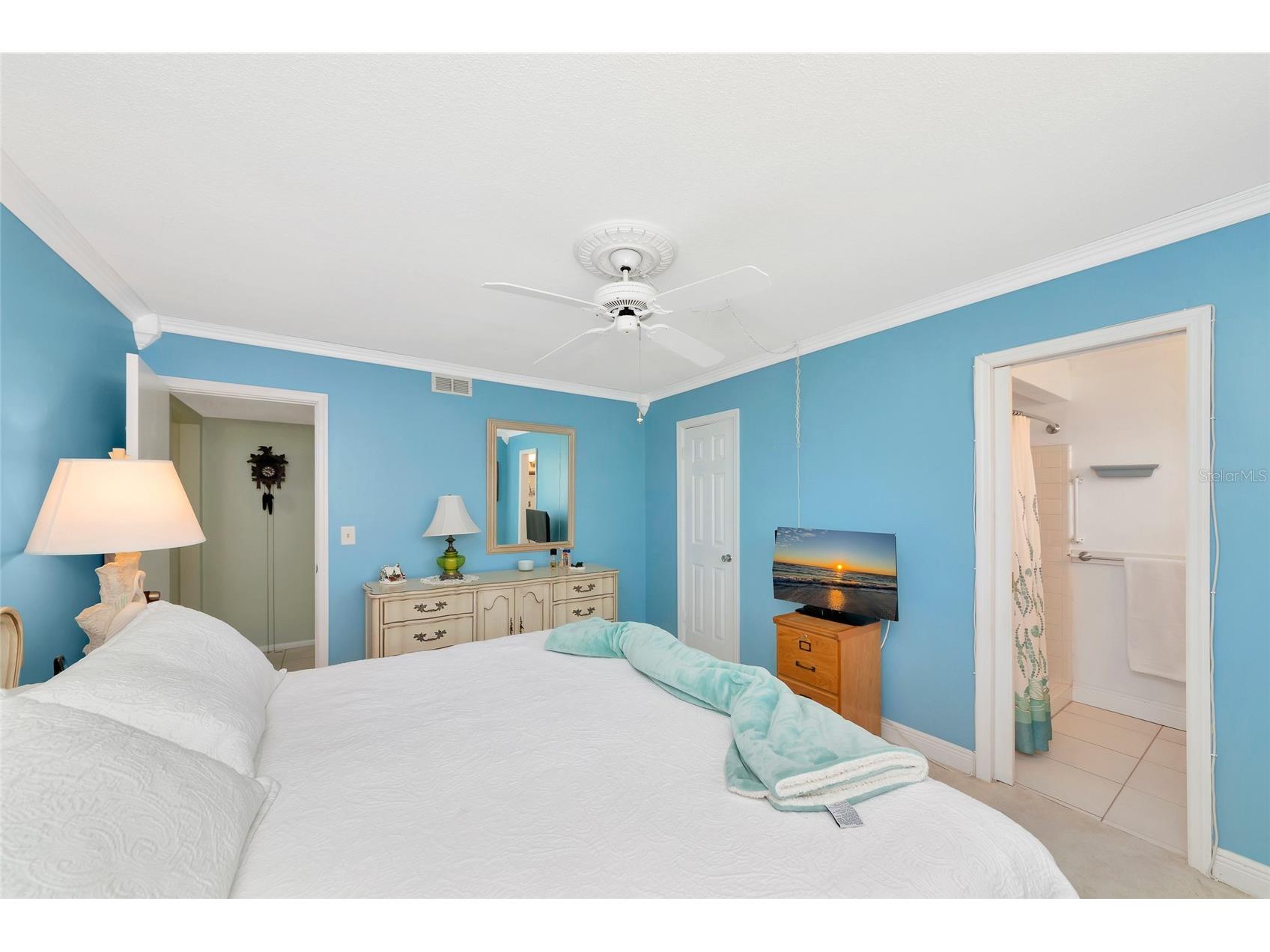 1807 University Place #151 Sarasota FL 34235 A4686953 image25