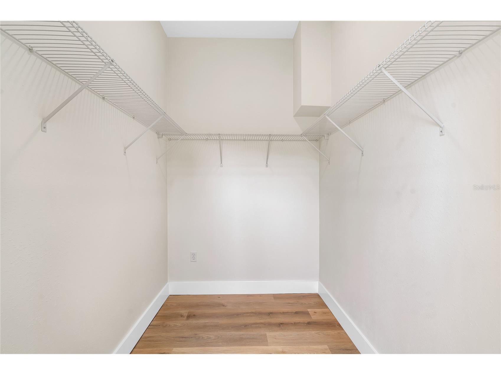 1807 W Cluster Avenue Tampa FL 33604 TB8490950 image11