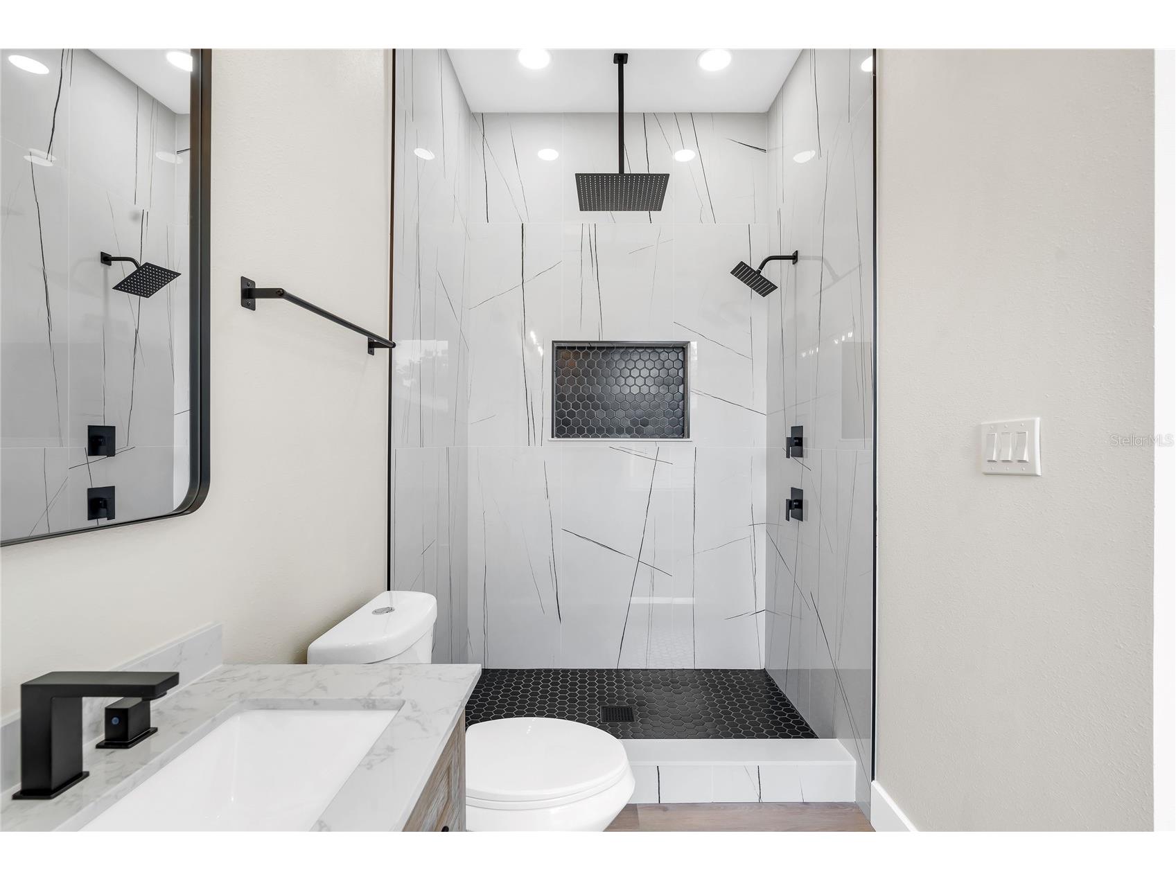 1807 W Cluster Avenue Tampa FL 33604 TB8490950 image13