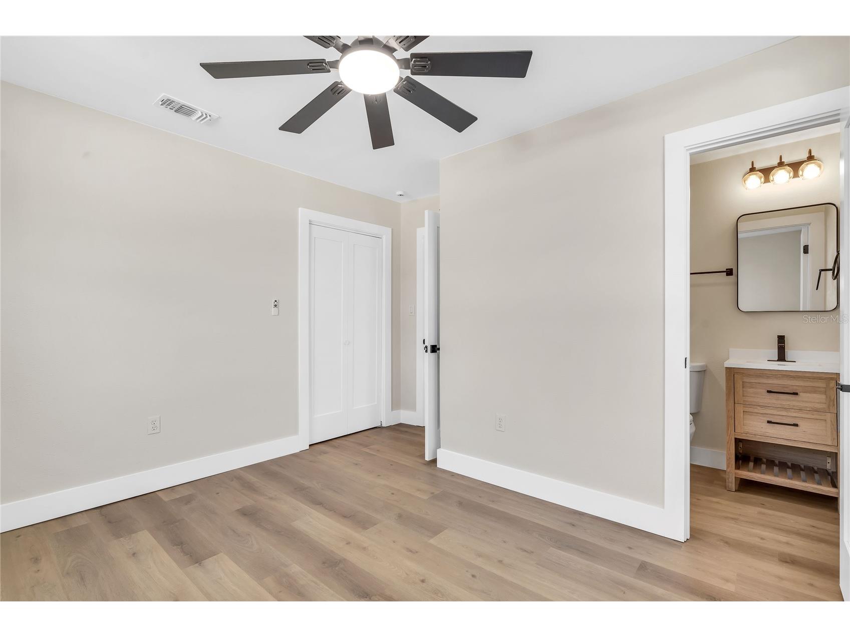 1807 W Cluster Avenue Tampa FL 33604 TB8490950 image21