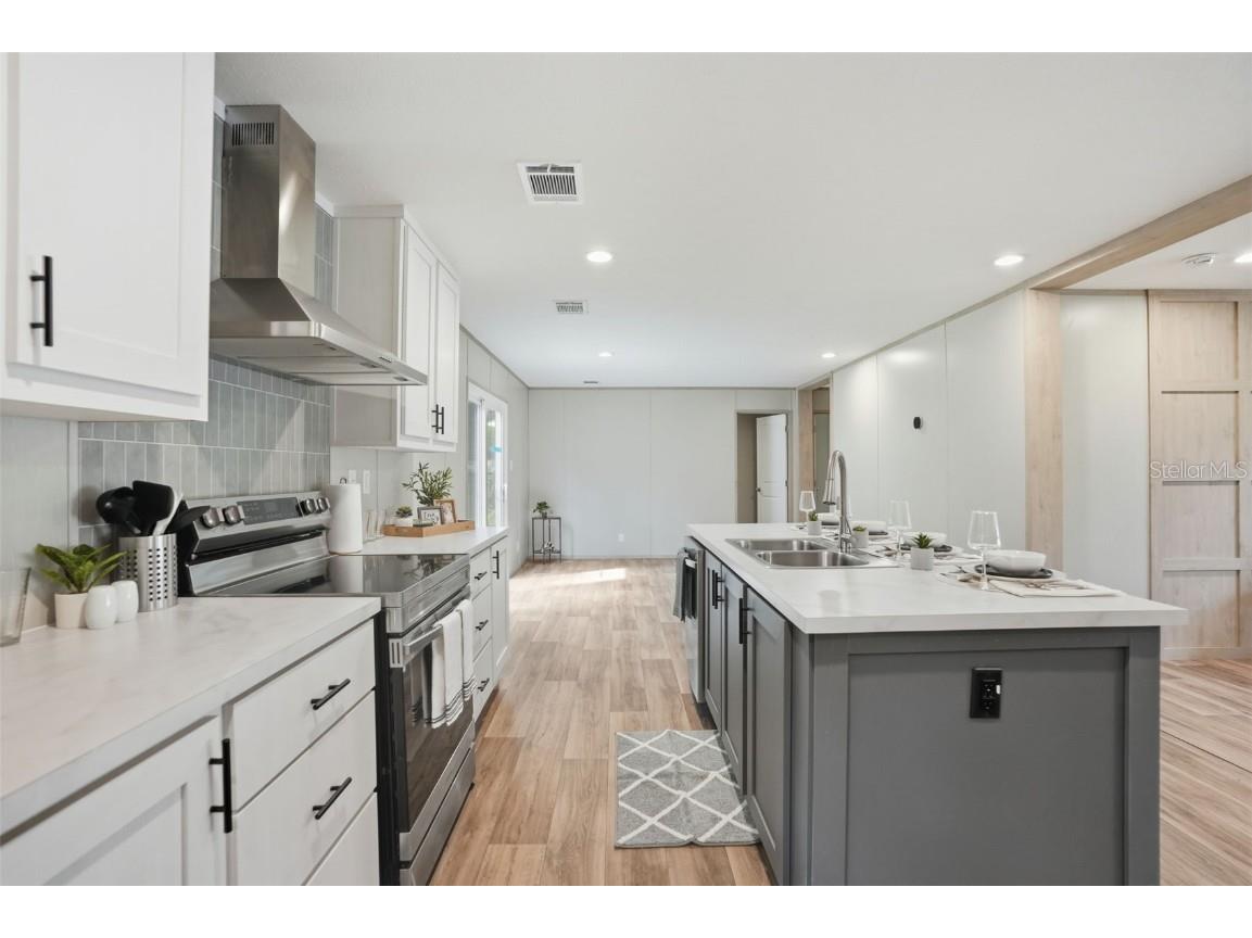 18078 Evening Star Avenue Brooksville FL 34604 W7879965 image13