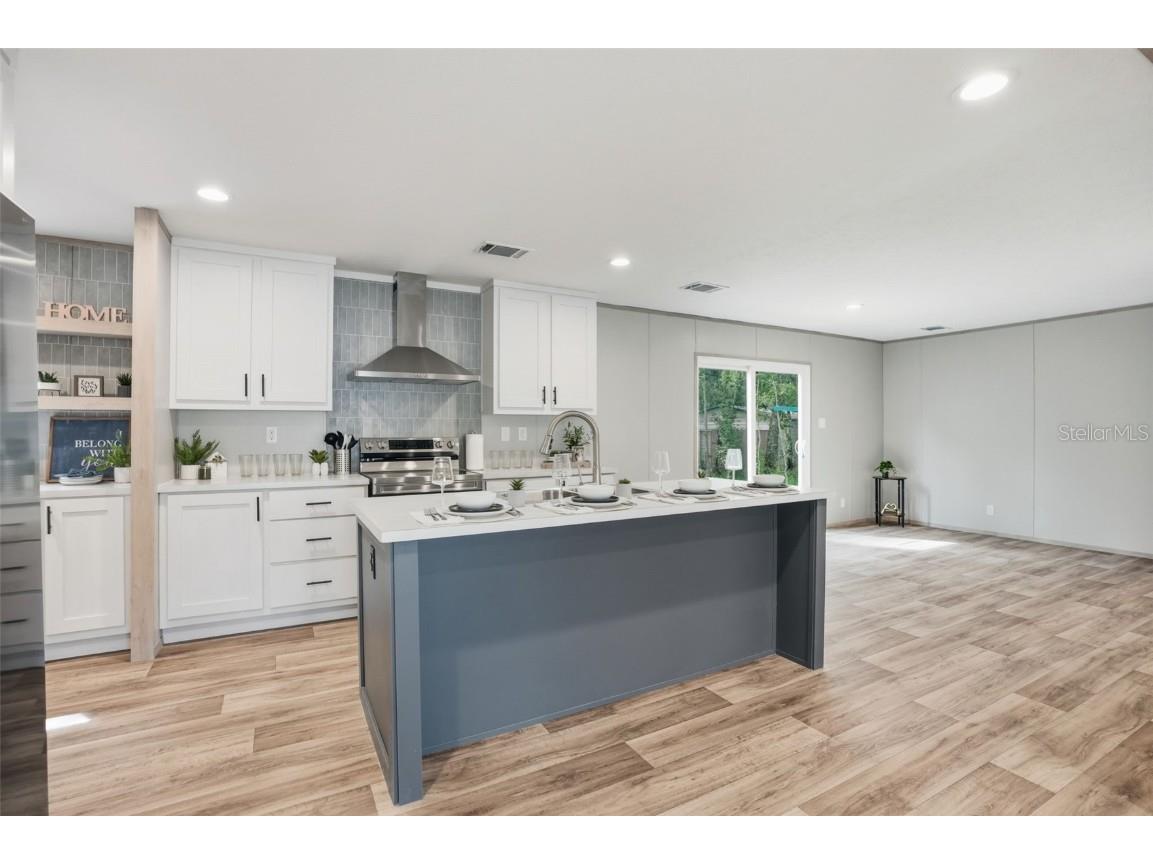 18078 Evening Star Avenue Brooksville FL 34604 W7879965 image2