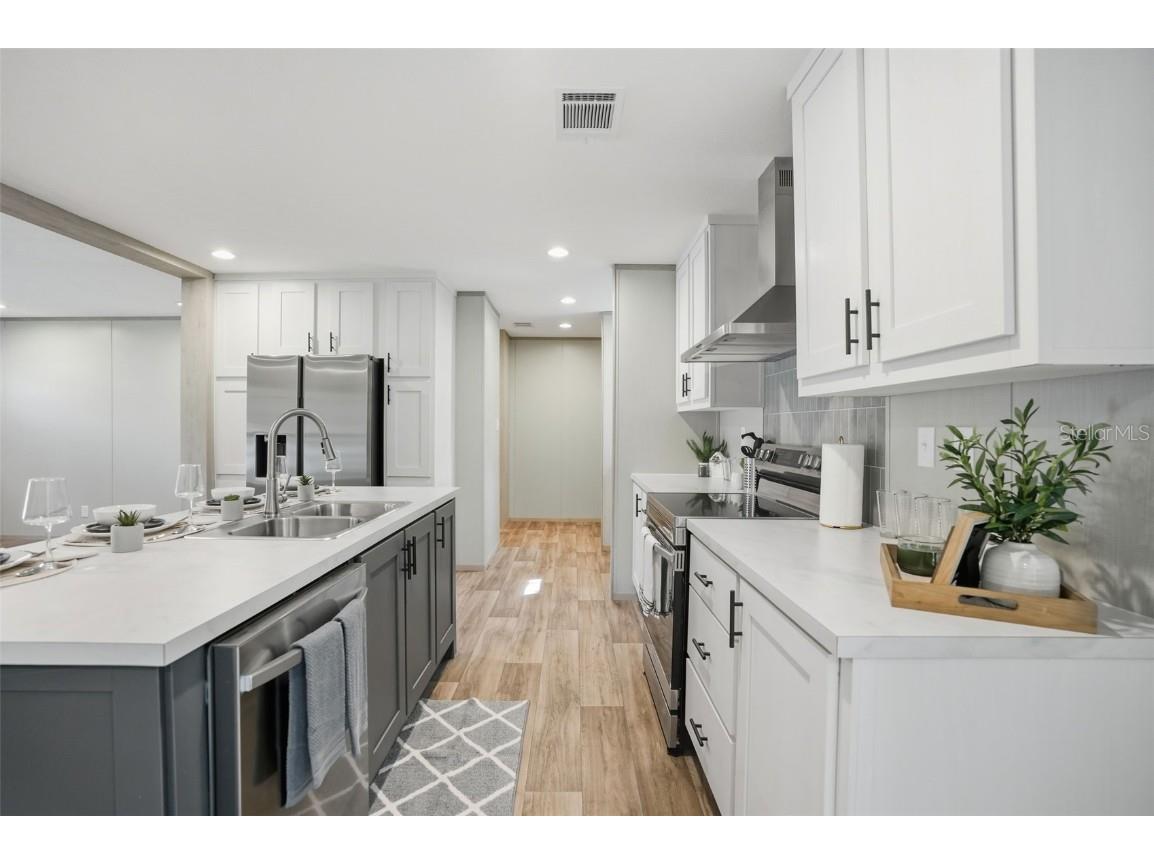 18078 Evening Star Avenue Brooksville FL 34604 W7879965 image3