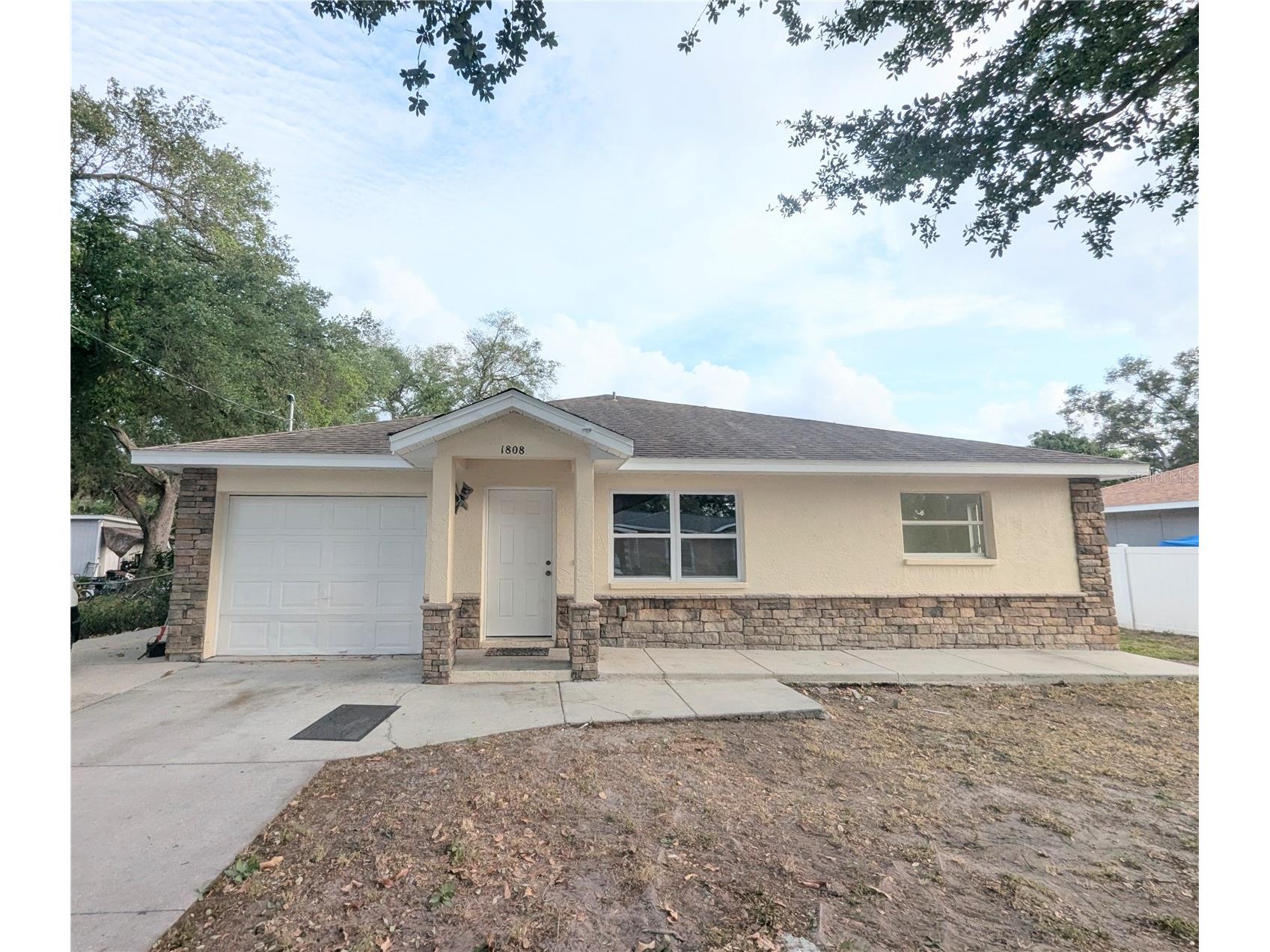 1808 36th Avenue E Bradenton FL 34208 A4692528 image1