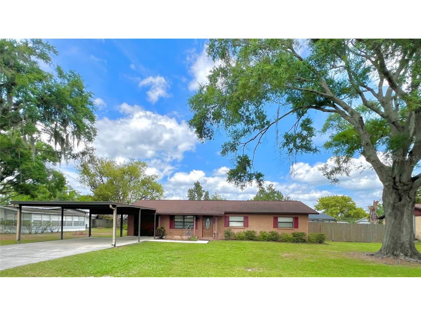 1808 Camp Court Plant City FL 33563 P4929905 image1